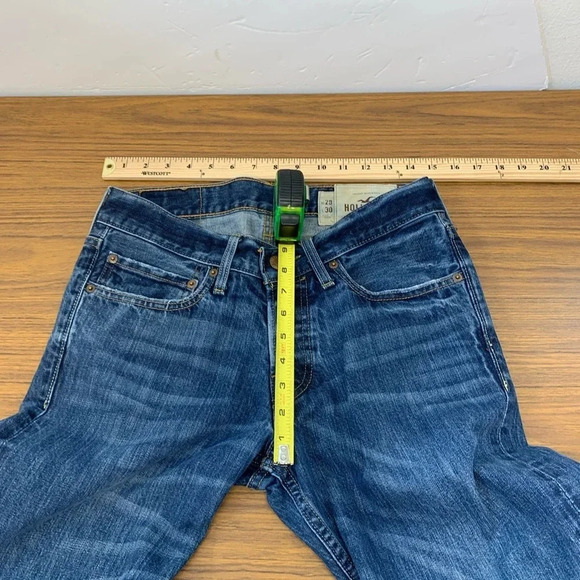 Hollister Mens Jeans 29/30 Straight Leg Blue Medium Wash Distress Pockets - Picture 8 of 9